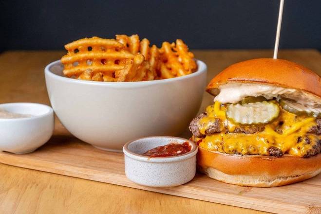 Double Cheeseburger
