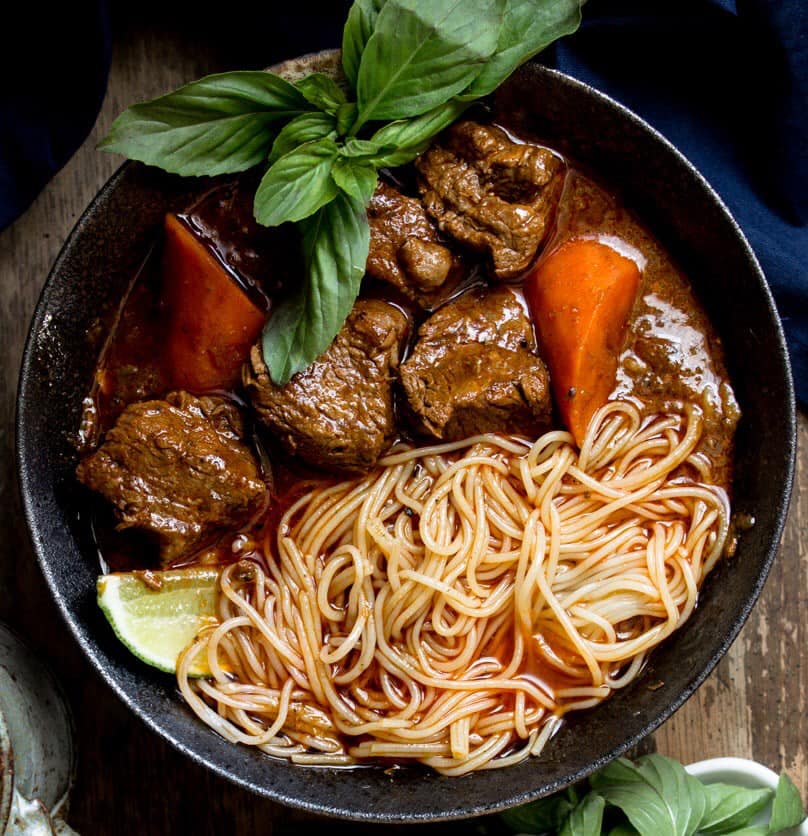 Mi Bo Kho