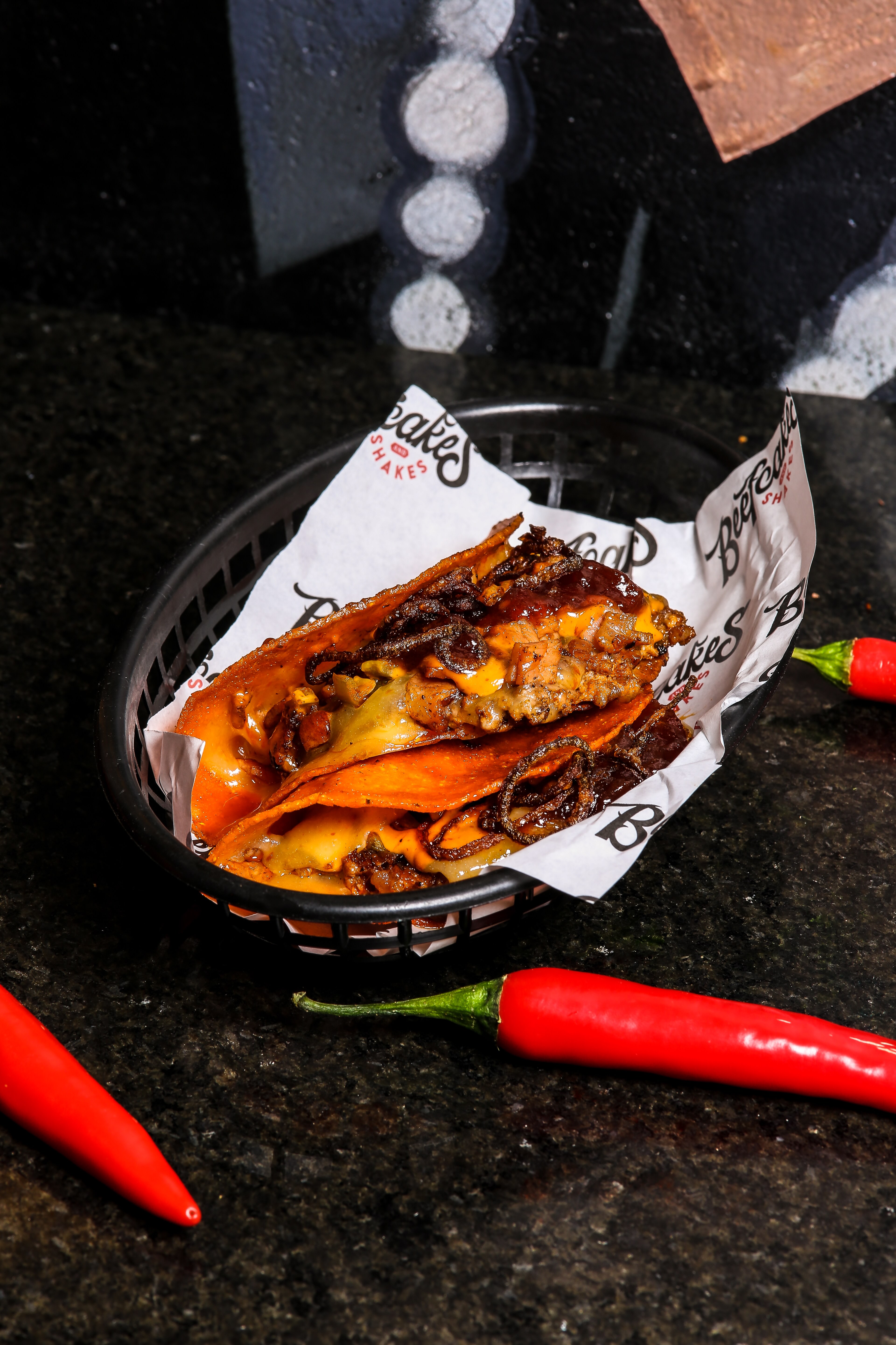 chilli cheeseburger taco